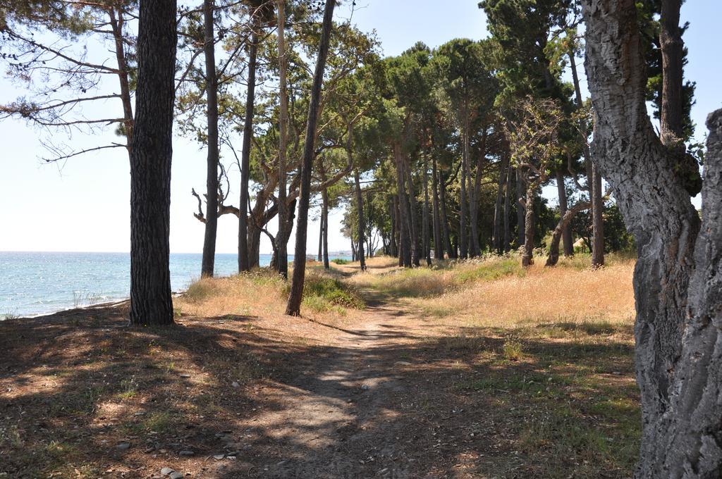 Santa-Maria-Poggio  Sole E Mareアパートホテル エクステリア 写真