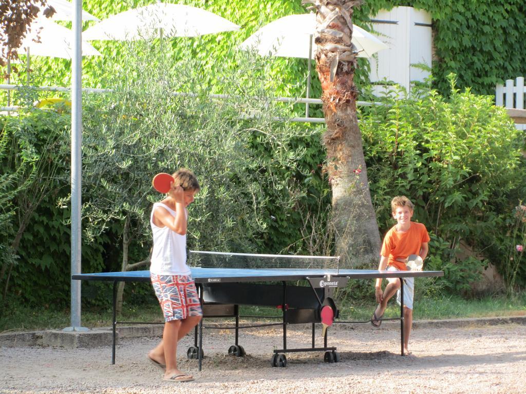 Santa-Maria-Poggio  Sole E Mareアパートホテル エクステリア 写真